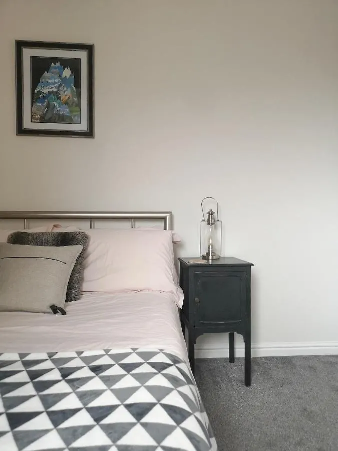Switchback Stays Marina Apartments 卡迪夫
