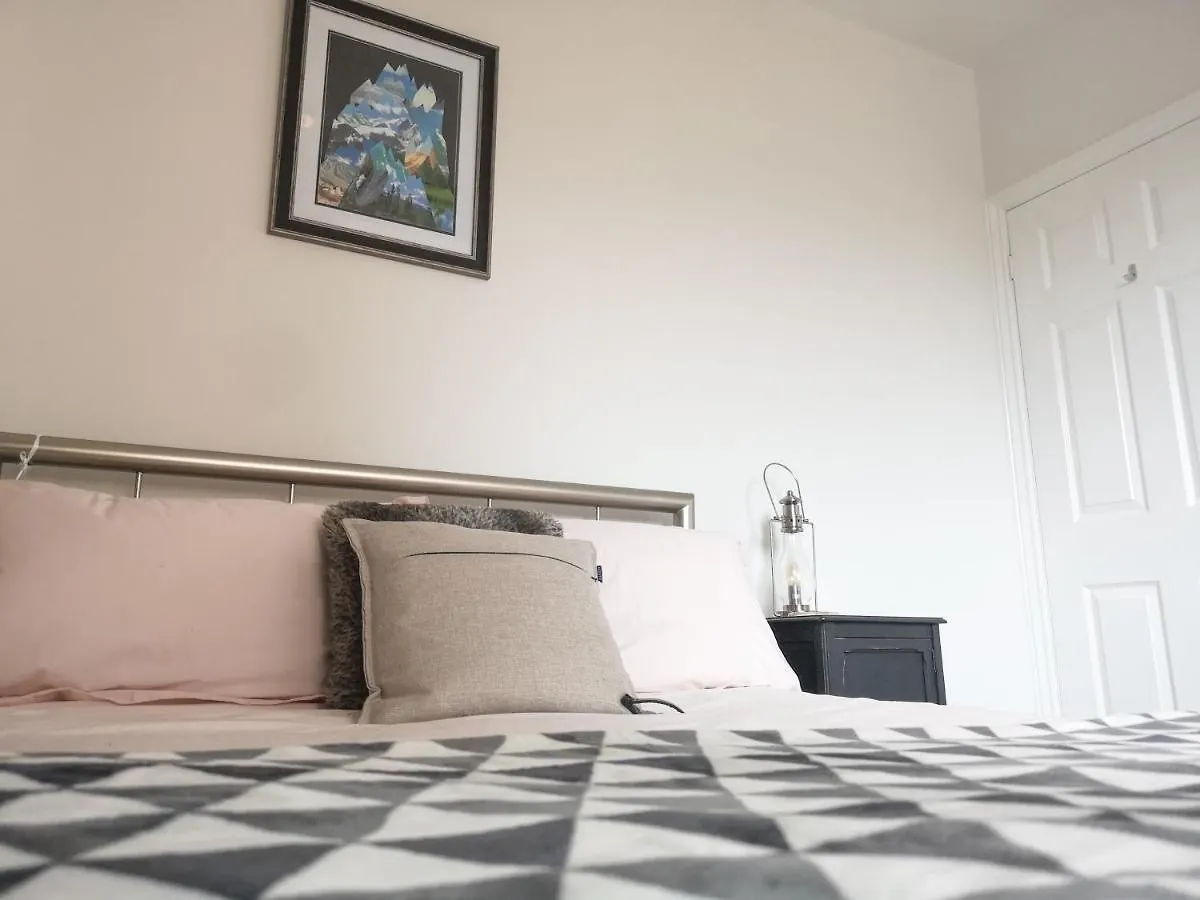 Switchback Stays Marina Apartments 卡迪夫